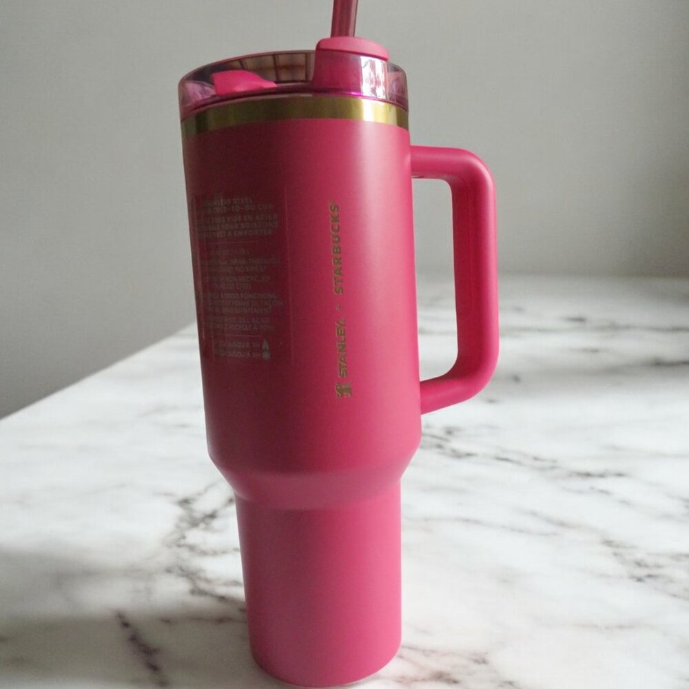 STARBUCKS - STANLEY Tumbler 40 oz Tumbler - Berry Pink Glitter - NWT